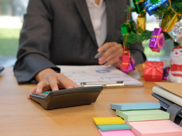 how to increase revenue holidays